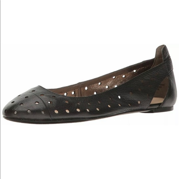 Nine West Shoes - Nine West Leather Cap Toe Slide Flats
